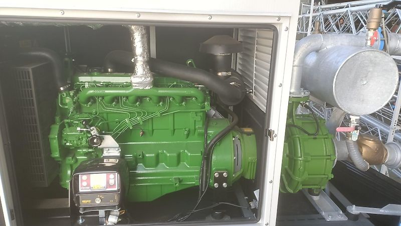 Idrofoglia John Deere motorpomp 200 kuub