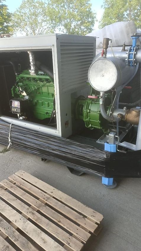 Idrofoglia John Deere motorpomp 200 kuub