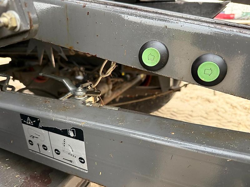 Claas Quadrant 3200 Rotocut Quaderballenpresse BigPack