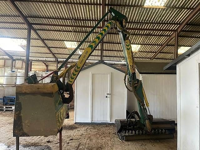 Spearhead EXCEL 686 VFR