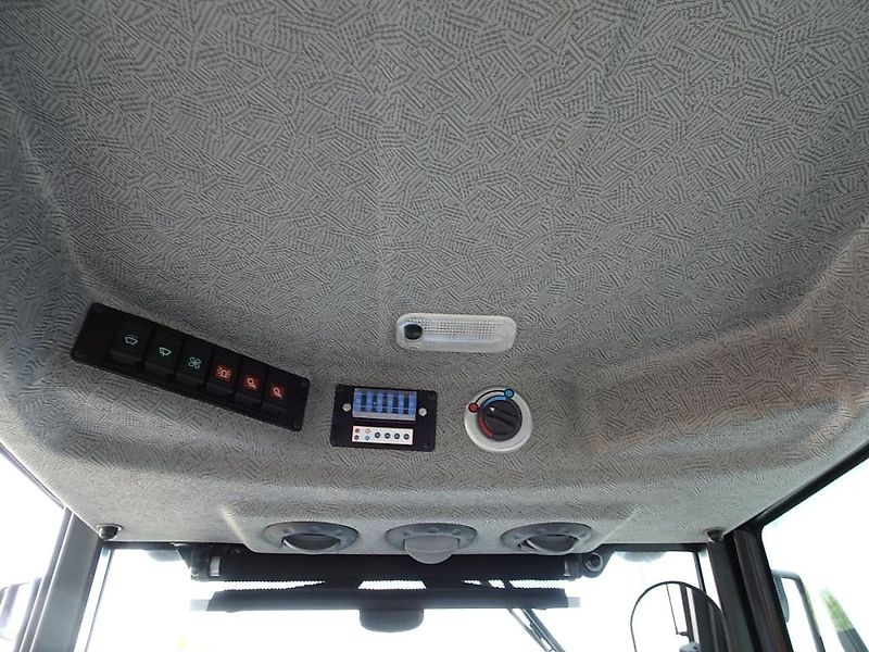 Solis Solis 26 26PS Kabine Traktor Schlepper Allrad Industrie NEU