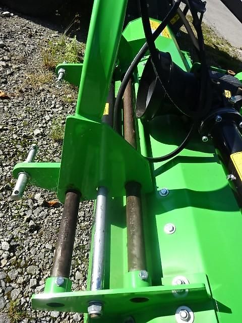 TALEX Schlegelmulcher Talex- Eco- NEU-2 -Meter mit Hydraulischer Seitenverschiebung- auch möglich in verschiedenen Breiten - auch in 1 Meter- 1,35 Meter -1,5 Meter - 1,8 Meter - 2 Meter - 2,2 Meter