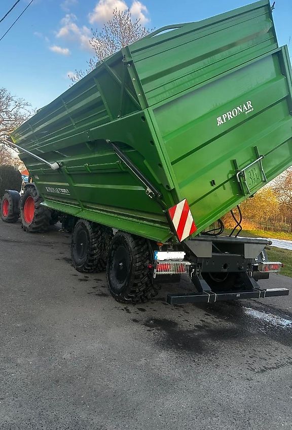 Pronar Modell T700M/1