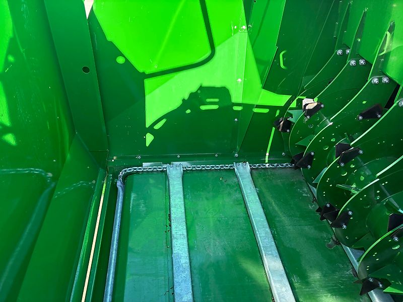 McHale NEW McHale C430 Bedder/ Feeder For Sale