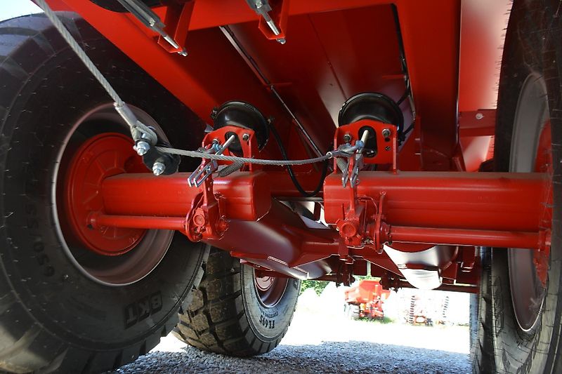 Krampe KRAMPE HP20 12m* ERDMULDE HALFPIPE ERDBAU MULDENKIPPER