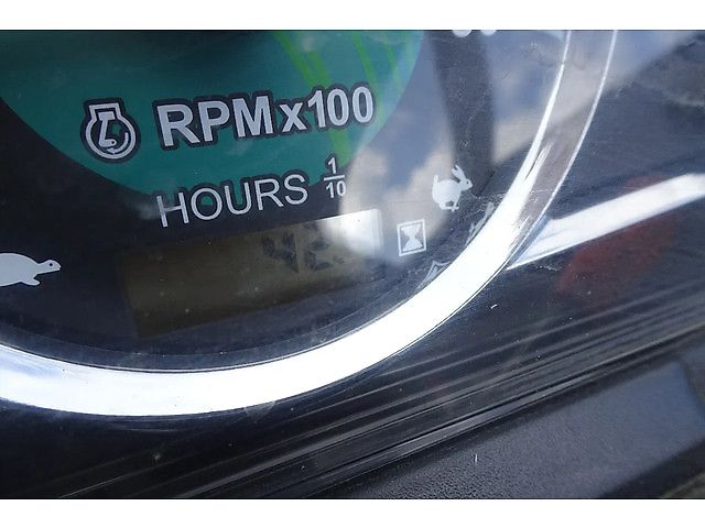 Solis compacttrekker Weinig uren! HST26