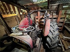 Massey Ferguson TE20