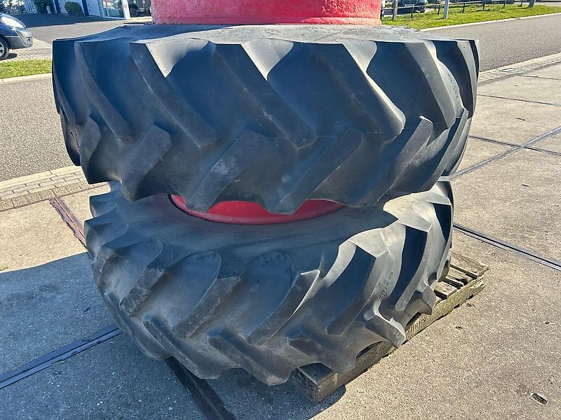 Goodyear 20.8R38 Dubbelwielen incl. haken!