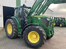 John Deere 6215R
