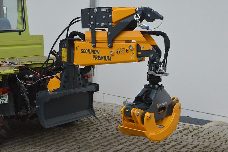 Uniforest Uniforest Scorpion Premium 3 Joy Rückezange mit Funkseilwinde