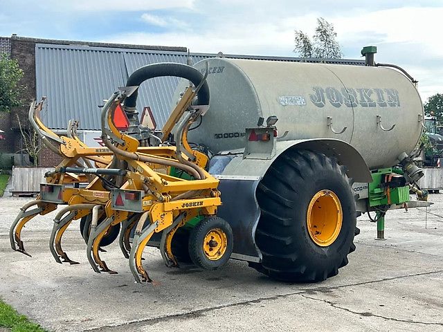 Joskin Cobra 10 m3 + Bouwlandbemester vacuumtank mesttank