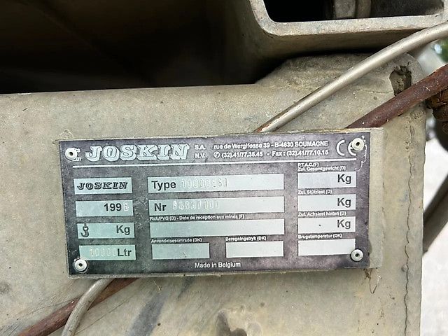 Joskin Cobra 10 m3 + Bouwlandbemester vacuumtank mesttank