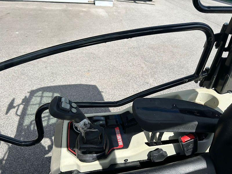 Manitou Hoflader MLA 2-25