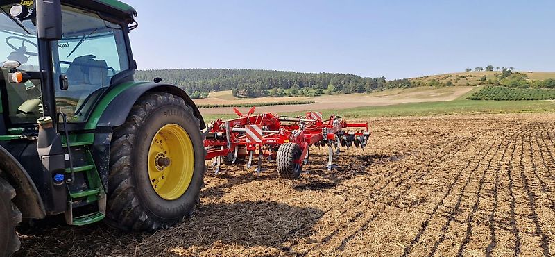 Unia Cross HP 6 vierbalkiger Flügelschargrubber Doppel U-Walze Auslösekraft 560kg