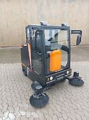 Daewoo Aufsitzkehrmaschine DAS 100