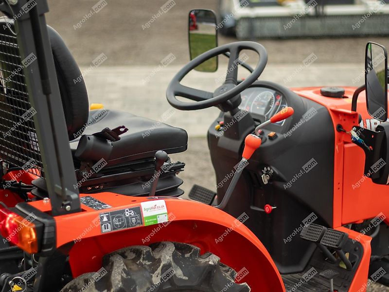Kubota B1121 Traktor neu 12 PS