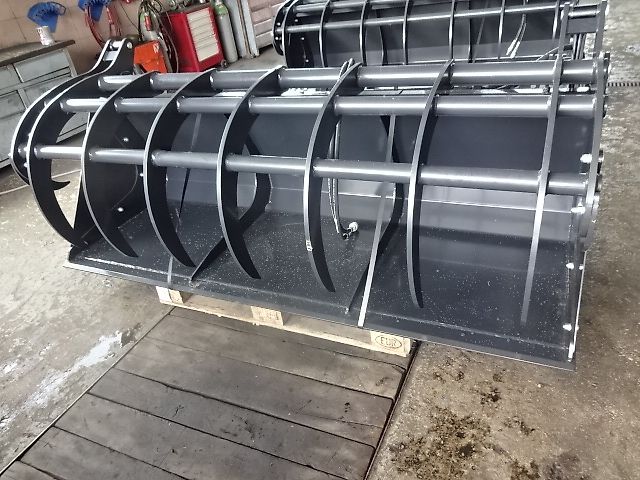 H L M - Siloreißschaufel  - Pelikanschaufel  -NEU-  verschiedene Breiten möglich - 1,5 Meter- 1,6 Meter - 1, 8 M  / 2 M / 2.2  M / 2,4 Meter- Euro SW- Anbau Silo Reißschaufel- Silogreifschaufel - Greifschaufel -Hydraulisch mit 2 Zylinder- verschiedene Größen