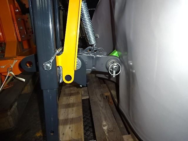 TALEX Frontmähwerk 1,35 Meter Rota Hydro - mit Hydraulischen Antrieb Anbau an Euro SW Rahmen - Auch für Anbau an Radlader