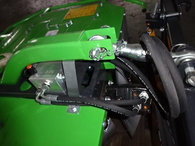 TALEX Frontmähwerk 1,35 Meter Rota Hydro - mit Hydraulischen Antrieb Anbau an Euro SW Rahmen - Auch für Anbau an Radlader