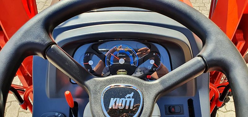 Kioti CK3530H 35 PS mit Frontlader NEUMASCHINE 7 Jahre Garantie auf dem Antriebsstrang !