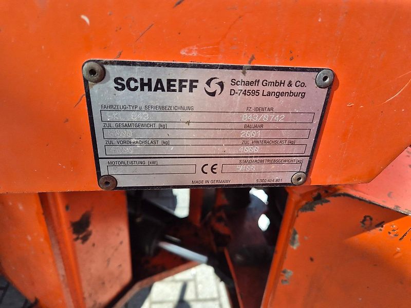 Schaeff SKL843