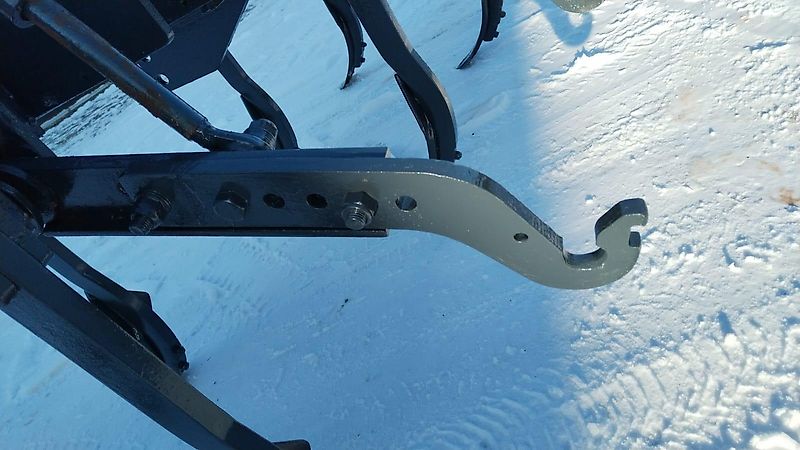 Lemken Frontgrubber 3 m Heckgrubber mit höhenverstellbaren Stützrädern Vorbaugrubber mit Zapfwellenanbaubock kein Amazone Tl mit 8 Grubberstilen geschraubt montiert 2 balkiger Kurzgrubber 3 m Arbeitsbreite