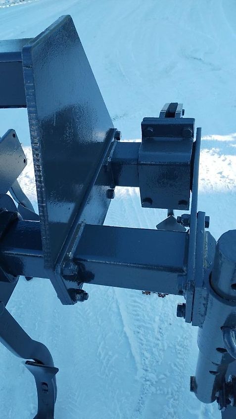 Lemken Frontgrubber 3 m Heckgrubber mit höhenverstellbaren Stützrädern Vorbaugrubber mit Zapfwellenanbaubock kein Amazone Tl mit 8 Grubberstilen geschraubt montiert 2 balkiger Kurzgrubber 3 m Arbeitsbreite