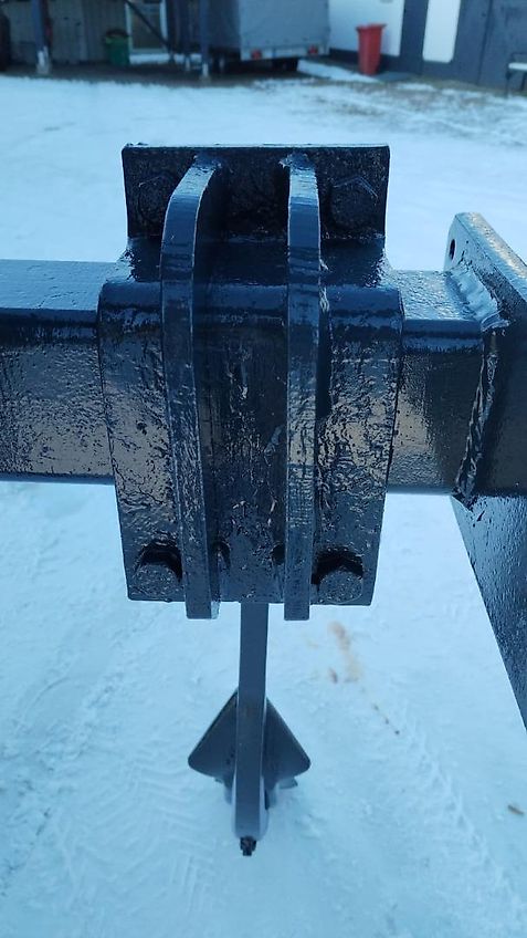 Lemken Frontgrubber 3 m Heckgrubber mit höhenverstellbaren Stützrädern Vorbaugrubber mit Zapfwellenanbaubock kein Amazone Tl mit 8 Grubberstilen geschraubt montiert 2 balkiger Kurzgrubber 3 m Arbeitsbreite