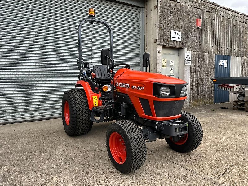 Kubota KUBOTA EK1-261 COMPACT TRACTOR