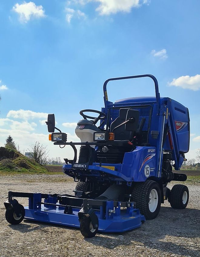 Iseki Frontdeckmäher SF 237