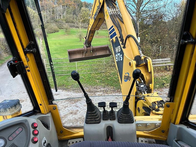 Komatsu WB 97S-2