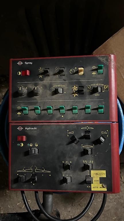 Hardi COMMANDER 2800 TWIN 28M