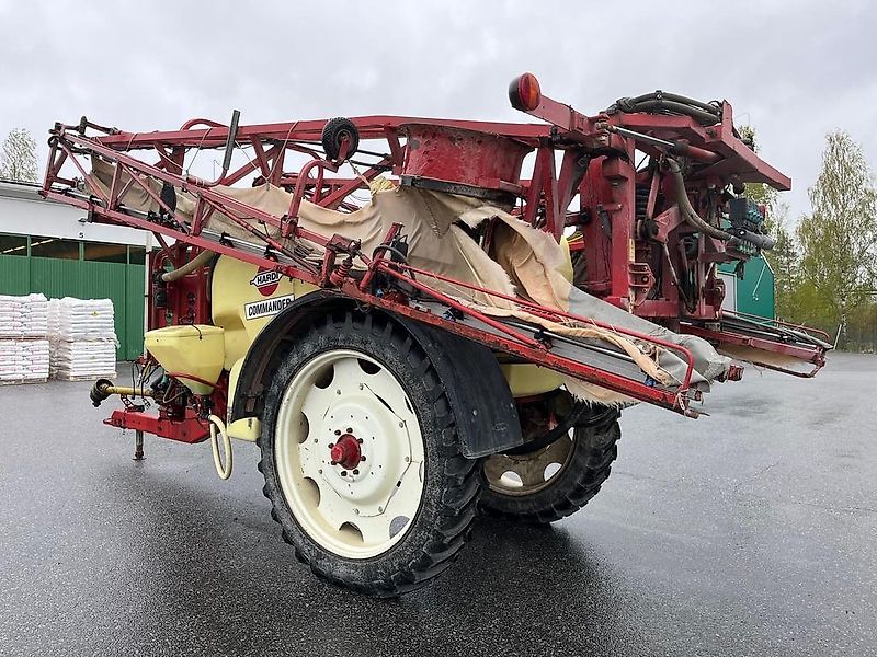 Hardi 4200/24 COMMANDER TWIN
