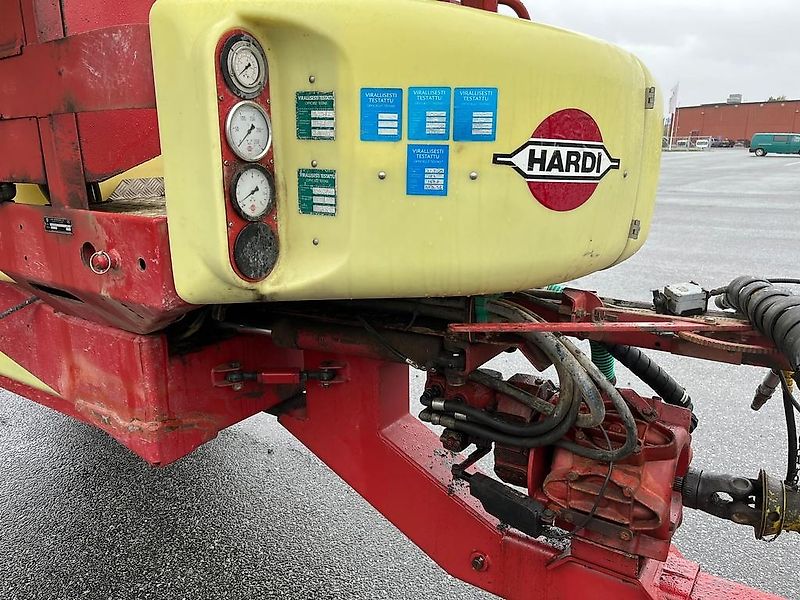 Hardi 4200/24 COMMANDER TWIN