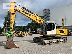 Liebherr R926