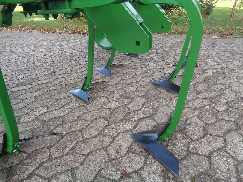 Kverneland Amazone Frontgrubber Kurzgrubber Heckgrubber Frontanbau Heckanbau gefederte Schwer-Grubberstiele HC 117 in Geschraubter Ausführung 500mm Stützräder System Amazone Lemken Topas Horsch Silo Wolf Rabe Kotte Granit