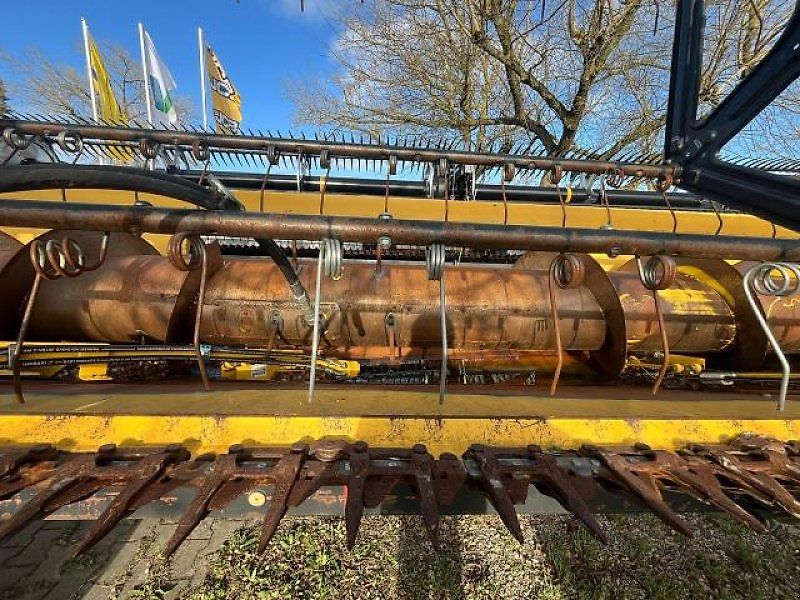 New Holland 9,15m Varifeed