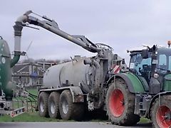 Meyer-Lohne Tridem 22.000 mit 24m Gestänge