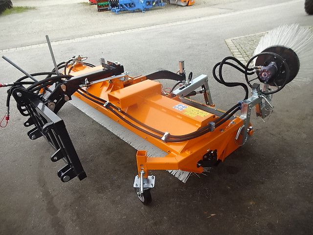 TALEX Kehrmaschine 2,3 Meter -NEU- Eco - Clean- 2,30 - Profi- mit Anbau an Schnellwechselaufnahme-