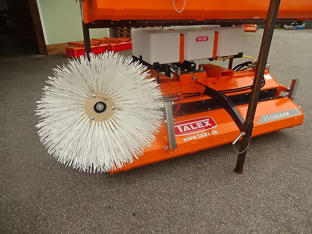 TALEX Kehrmaschine 2,3 Meter -NEU- Eco - Clean- 2,30 - Profi- mit Anbau an Schnellwechselaufnahme-