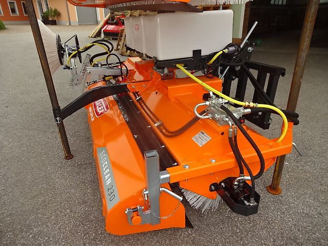 TALEX Kehrmaschine 2,3 Meter -NEU- Eco - Clean- 2,30 - Profi- mit Anbau an Schnellwechselaufnahme-