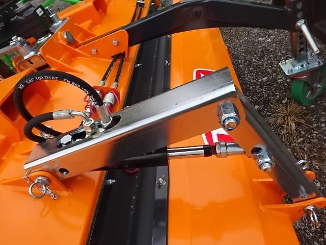 TALEX Kehrmaschine 2,3 Meter -NEU- Eco - Clean- 2,30 - Profi- mit Anbau an Schnellwechselaufnahme-