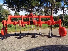 Horsch Howard-Kongskilde 3m Frontgrubber Heckgrubber mit 500mm Stützräder Kein Horsch Amazone Lemken Maschio Rabe Becker Durchtiebsgrubber Vorbaugrubber in Neulackierung